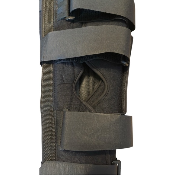 🌹𝐍𝐈𝐁-𝐒𝐀𝐌𝐌𝐎𝐍𝐒 𝐏𝐑𝐄𝐒𝐓𝐎𝐍 𝐓𝐑𝐈-𝐏𝐀𝐍𝐄𝐋 𝐊𝐍𝐄𝐄 𝐈𝐌𝐌𝐎𝐁. 𝟏𝟔“ 𝐔𝐍𝐈𝐕𝐄𝐑𝐒𝐀𝐋 𝐁𝐑𝐀𝐂𝐄 - Picture 5 of 12